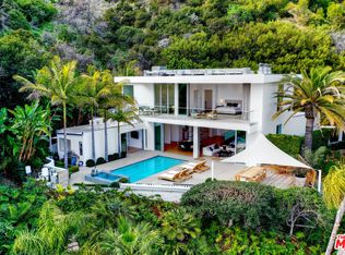 1889 Rising Glen Rd, Los Angeles, CA 90069