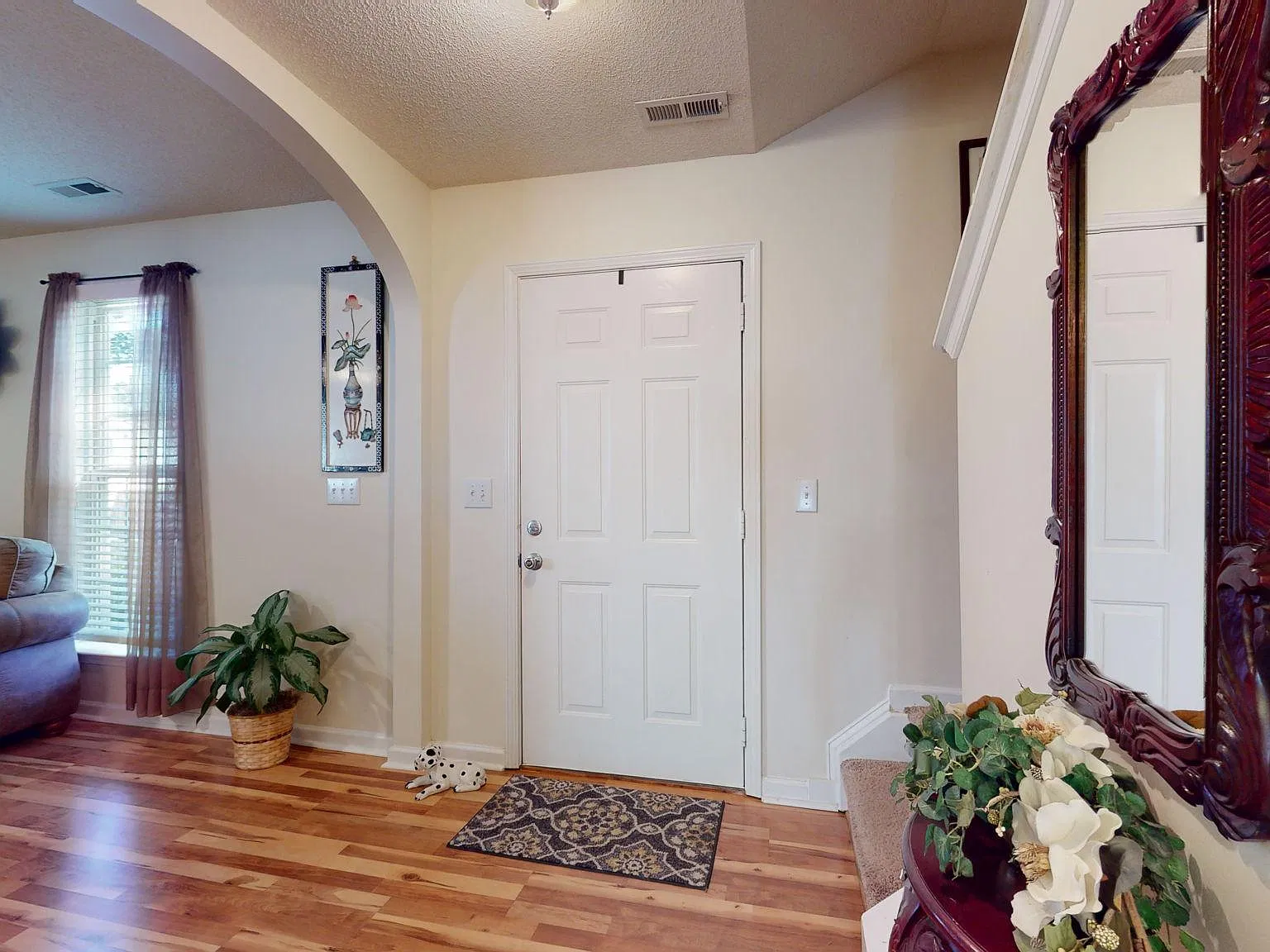 3 bed, 2.5 bath, 1537 sqft, $2,200 — Photo 4