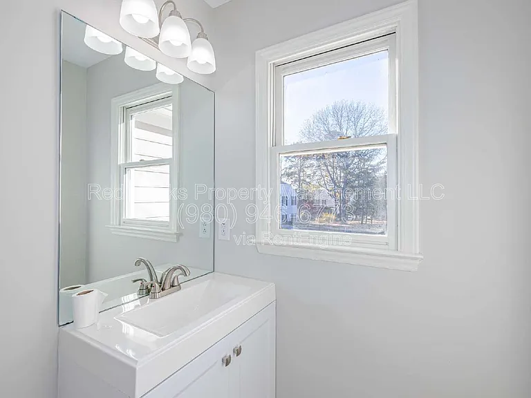 4709 Morning Dew Ct — Photo 32