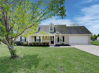 6827 Riverwalk Blvd, Murfreesboro, TN 37130