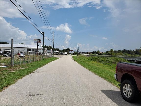 2nd image of 1224 Us Highway 27