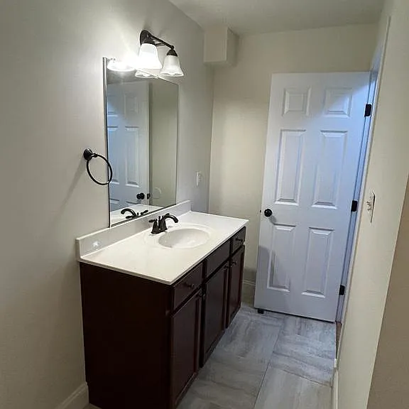 302 N Cameron St #202 — Photo 21
