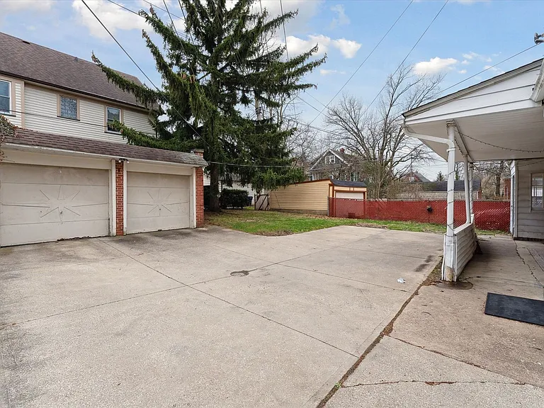 13108 Cedar Rd Cleveland Heights Oh 44118 — Photo 44