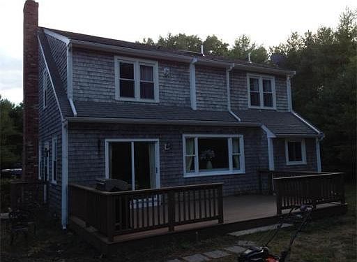 2nd image of 448 School St