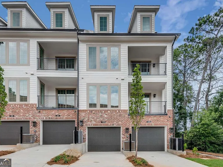 513 Burton Dr — Photo 34