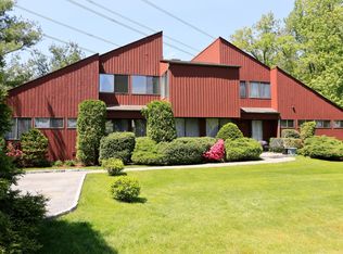 15 Pheasant Run, Scarsdale, NY 10583