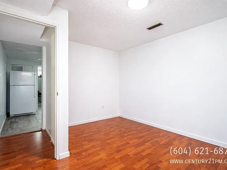 32855 Harwood Cres #BASEMENT — Photo 5