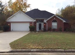 512 S Durant Ave, Russellville, AR 72801