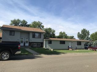 515 S 4th St, Miles City, MT 59301