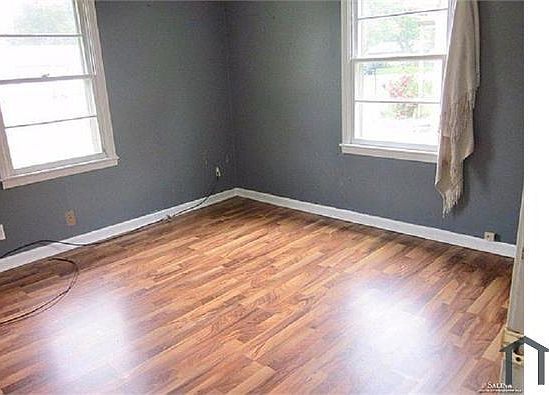 2nd image of 1427 Bachtold Ave