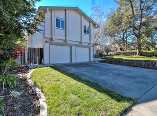 8560 Kermes Ave, Fair Oaks, CA 95628