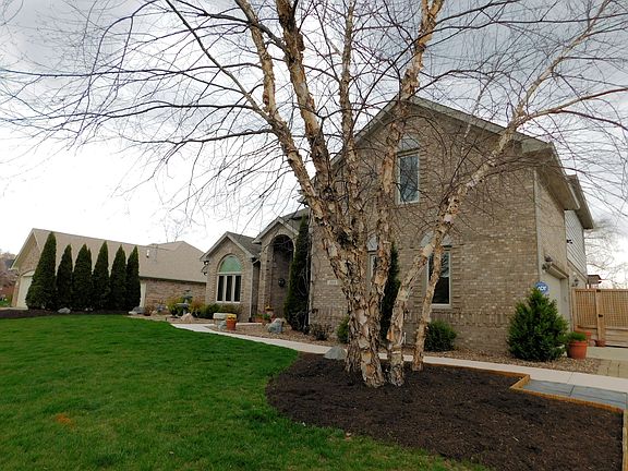 2nd image of 264 Innisbrooke Dr