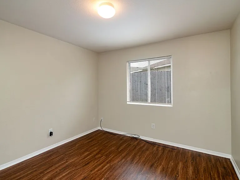 1514 Cover Dr — Photo 19