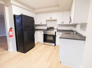 41 Hartzel Rd #8, Saint Catharines, ON L2P1M6