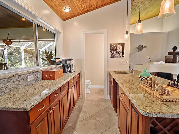 2nd image of 2189 SW 42nd