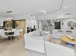 Brickell Key One, Miami, FL 33131