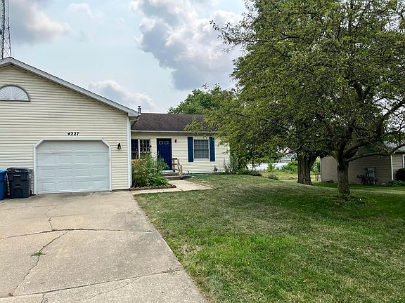 3rd image of 4225 Chelten Ave