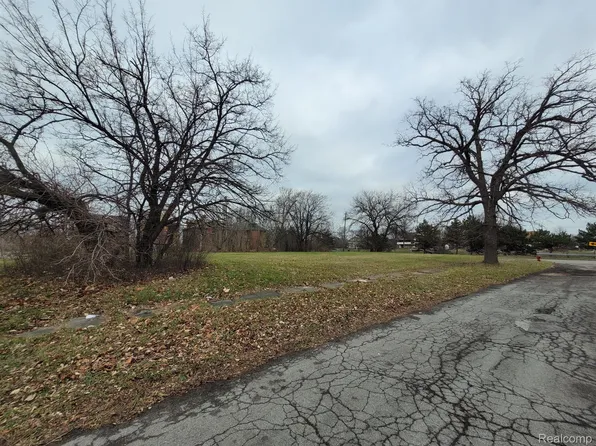 1546 Collingwood St, Detroit, MI 48206