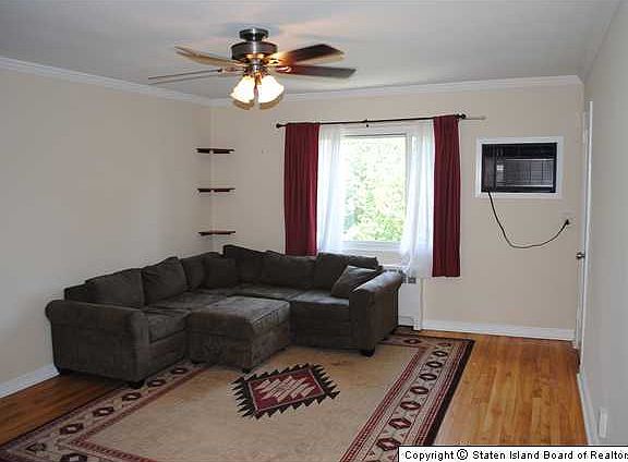 4th image of 28 Seth Ct #B