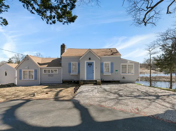 7 Meadow Lane, Madison, CT 06443