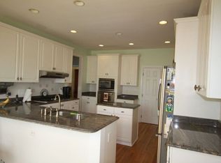 511 Macon Ct, Wilmington, NC 28412