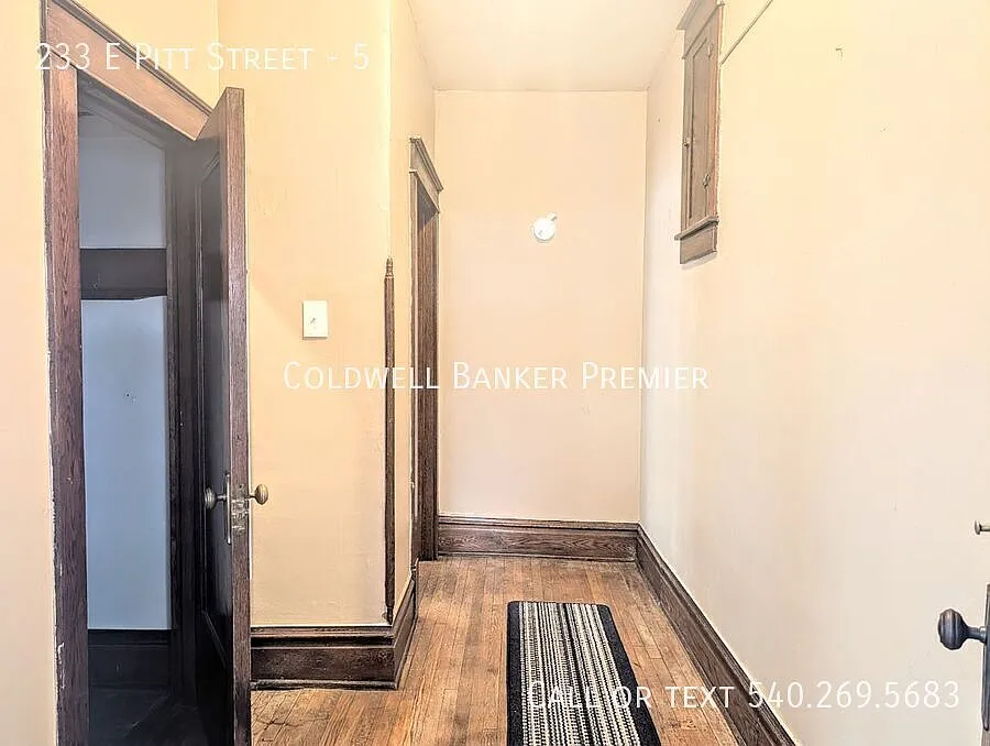 Apartment in Bedford — Photo 2