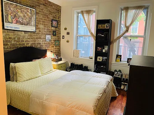 Rented by Bank Neary | media 47