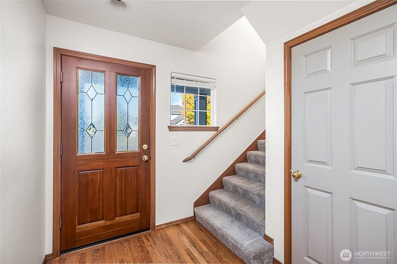 3rd image of 3917 Copper Pond Place