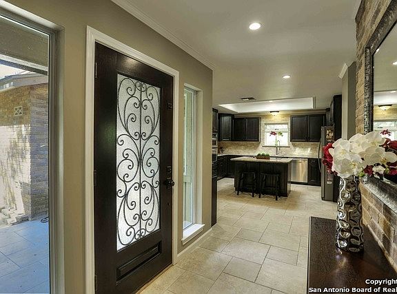 5th image of 13414 Vista Del Mar