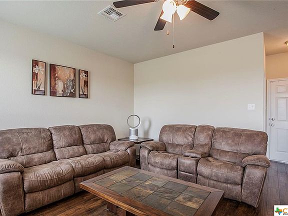 2nd image of 1403 Fawn Lily Dr