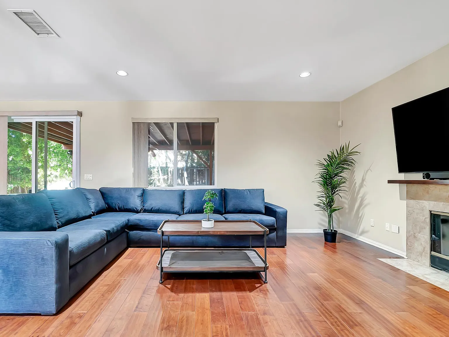 19301 Lavi Ct — Photo 2