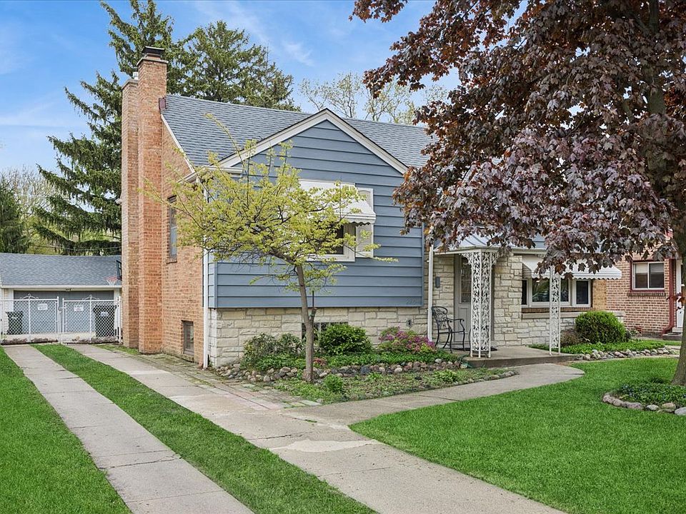 1st image of 285 Desplaines Ave