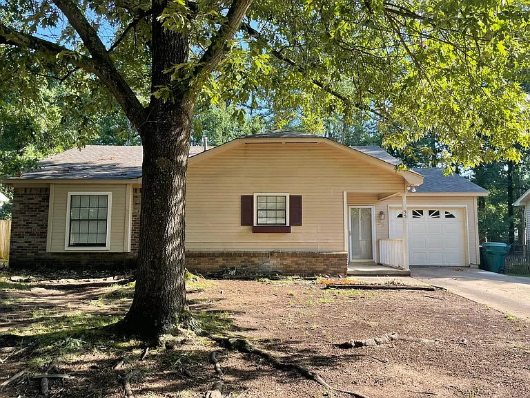 55 Point West Cir — Photo 4