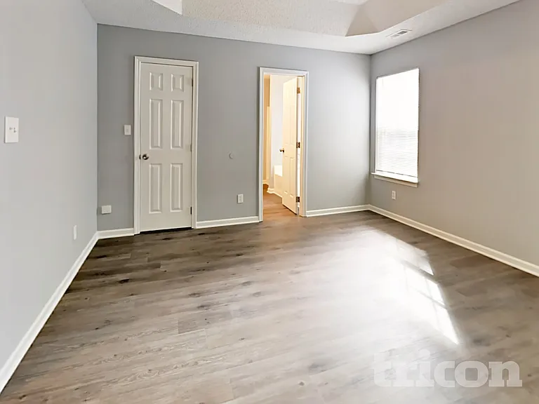 1206 Grass Meadows Ct — Photo 7