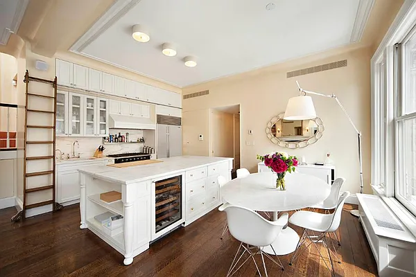 Sold by Town Residential | media 3