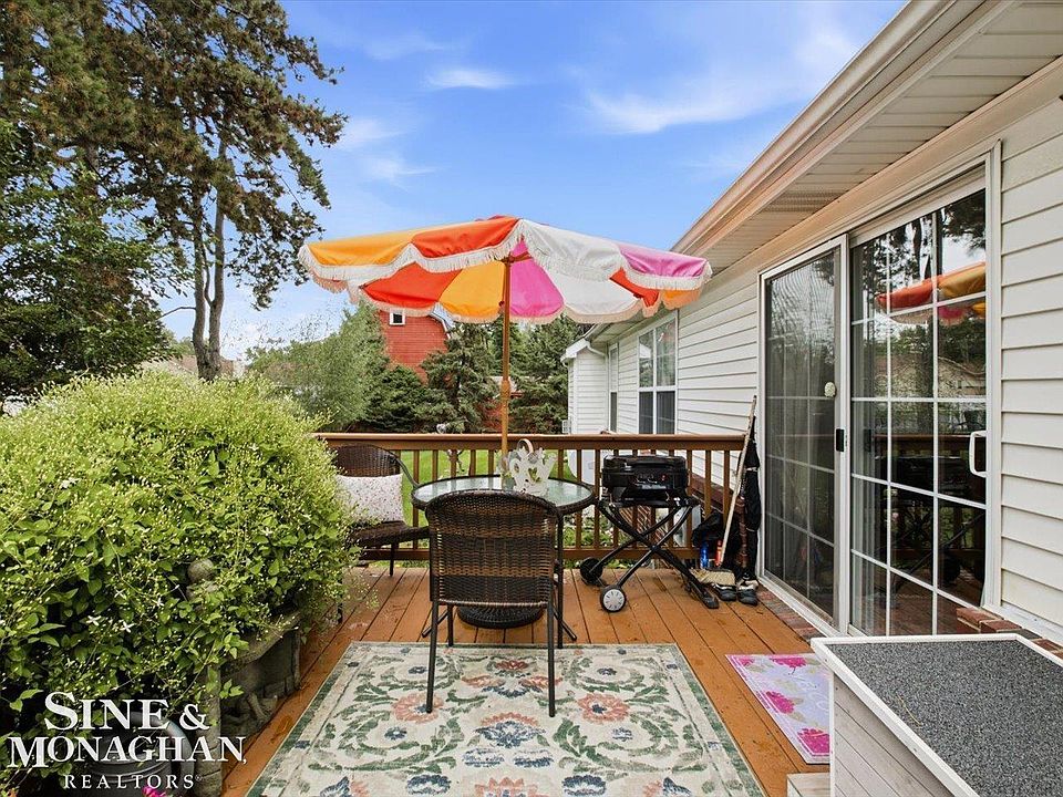 44619 Patricia Dr, photo 25