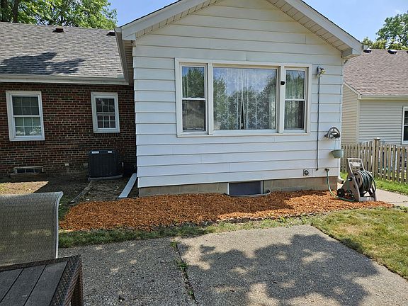 2nd image of 2515 22 1/2 Ave