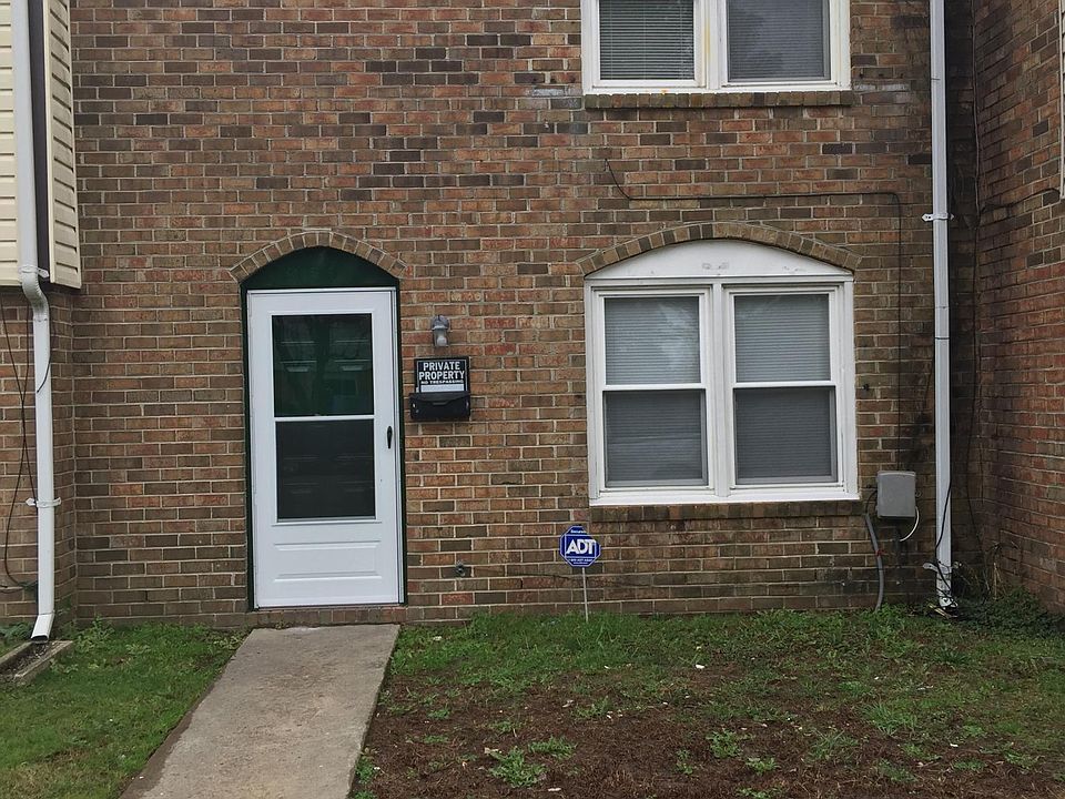 1st image of 3957 Holly Cove Dr