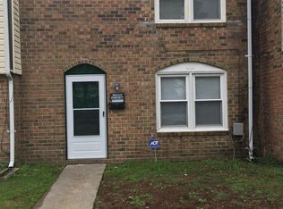 3957 Holly Cove Dr, Chesapeake, VA 23321
