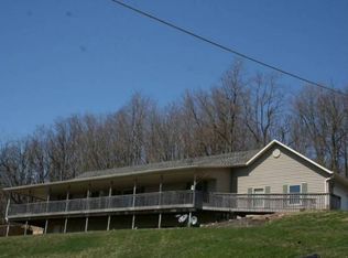 2752 Eddy St, Bettendorf, IA 52722