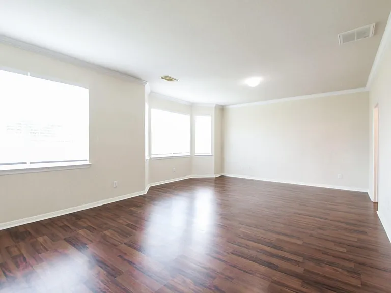 2029 Creek Run Dr — Photo 16