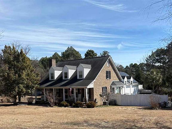2nd image of 1041 Huntington Dr