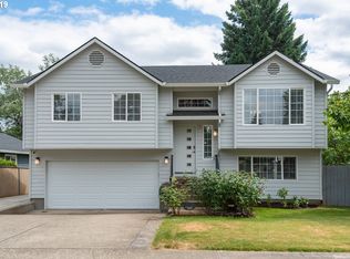 13506 SE Main St, Portland, OR 97233