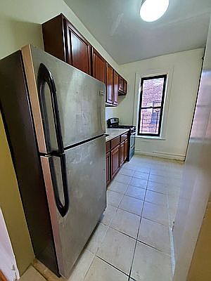 1st image of 294 Webster Ave #4A