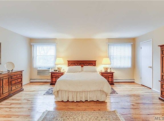 5th image of 23 Markwood Ln