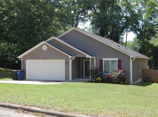 120 Oak Summit Rd, Winston Salem, NC 27105