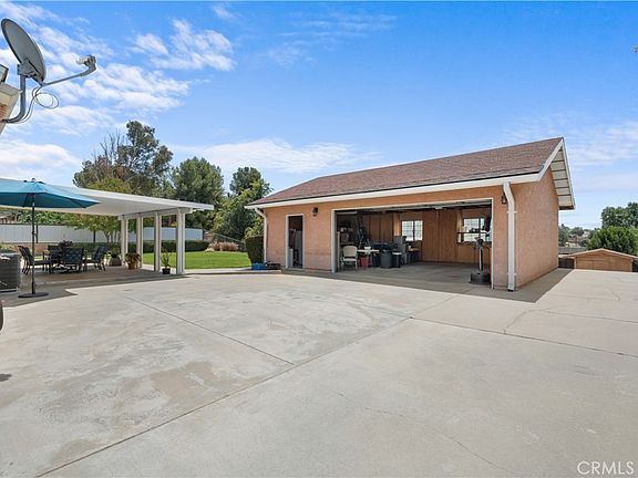 5th image of 33227 Avenue D
