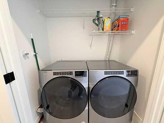 3rd image of 200 NW Seton Cir SE #2416