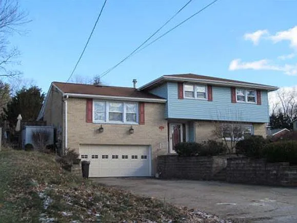 343 Coleman Dr photo 1
