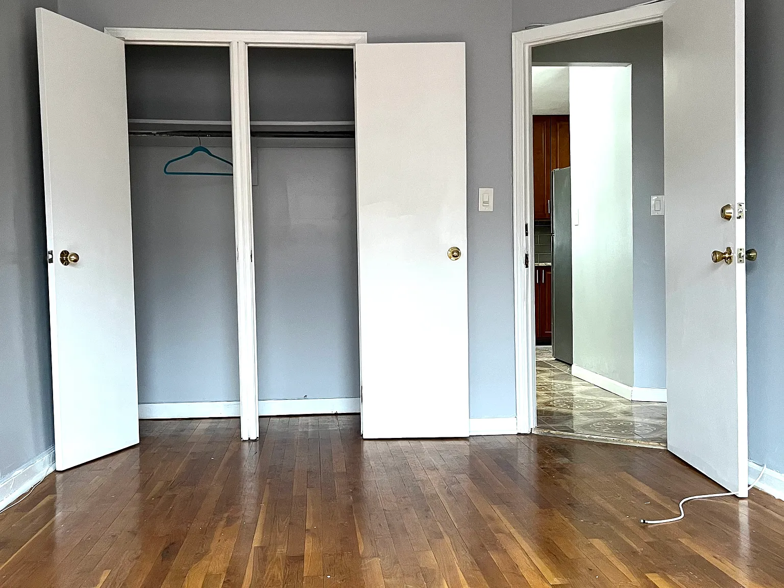 3 bed, $3,000 — Photo 3